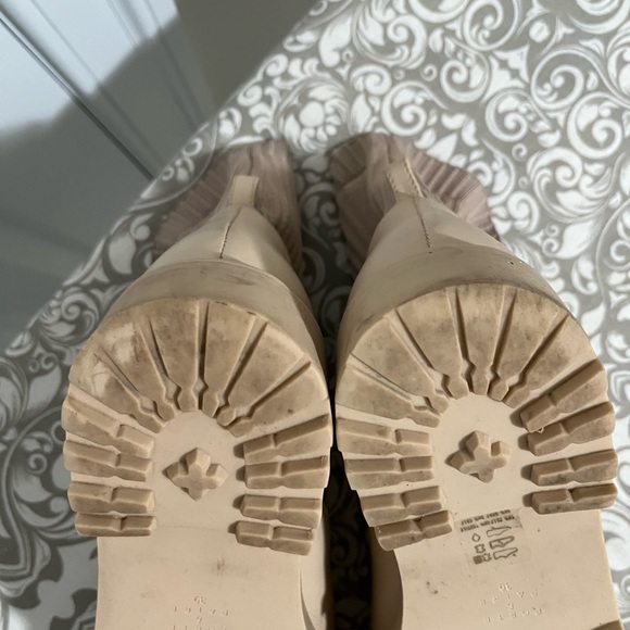 Porte & Paire Tan Sock Chelsea Boots - Picture 8 of 14